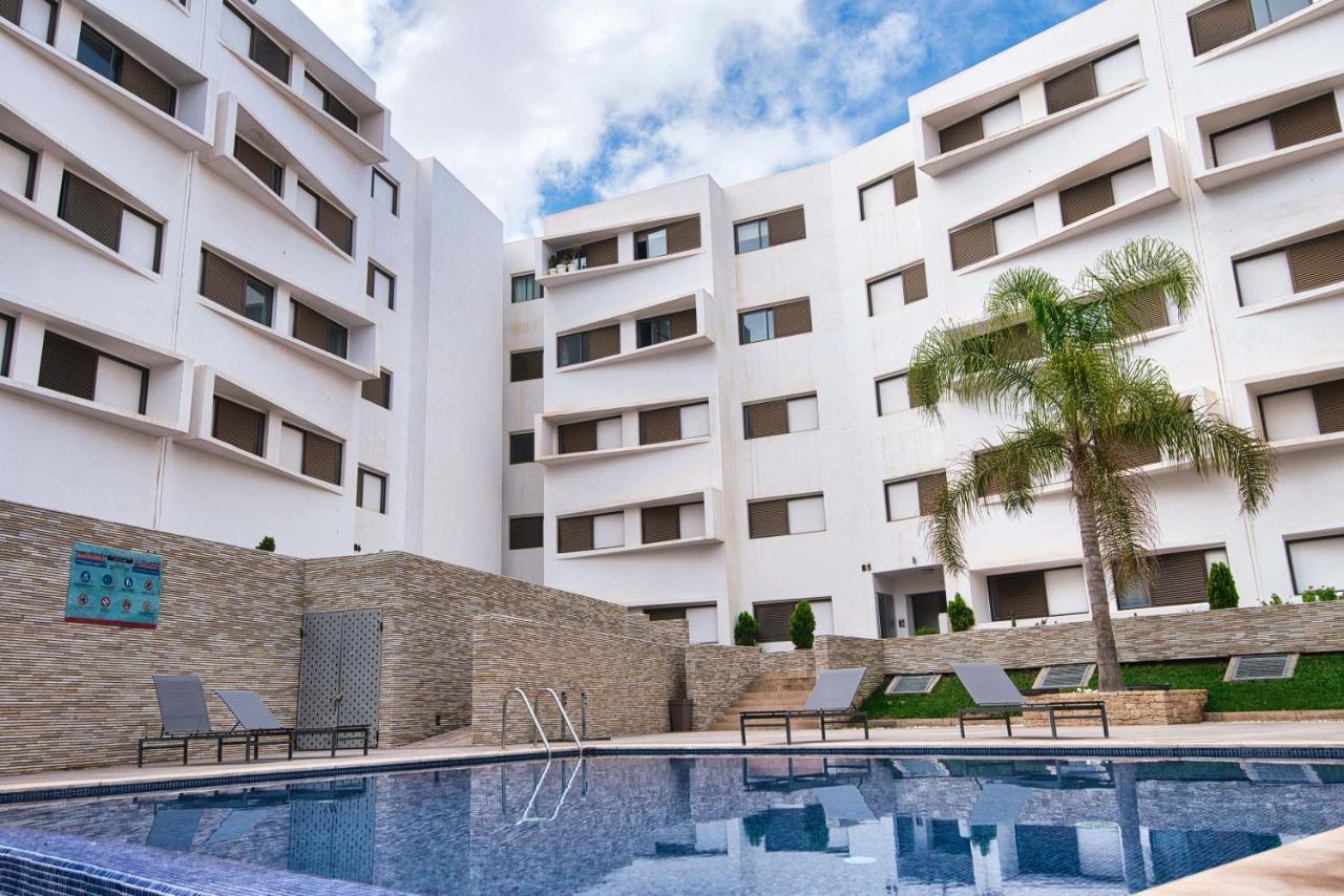 Luxury Apartment 100Sqm With Pool Near Beach Wifi Unlimited With Optical Fiber Agadir Eksteriør bilde
